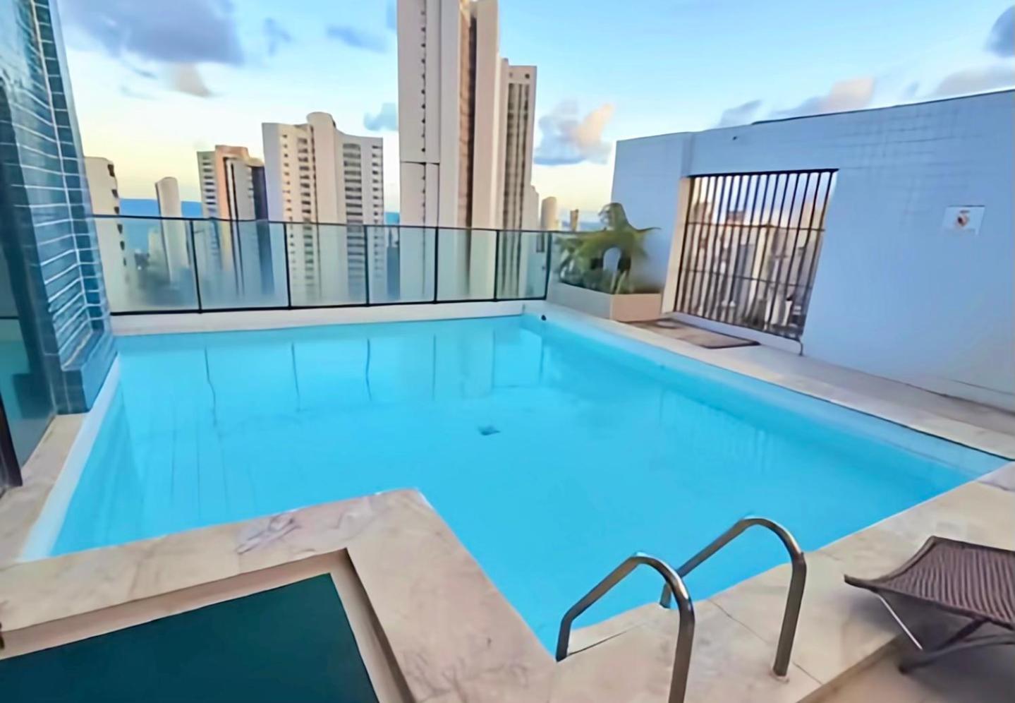 Flat Piscina No Rooftop Aluguel Temporada Em Recife Exterior photo