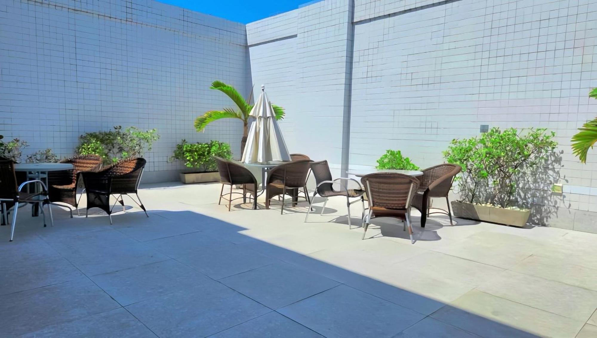 Flat Piscina No Rooftop Aluguel Temporada Em Recife Exterior photo